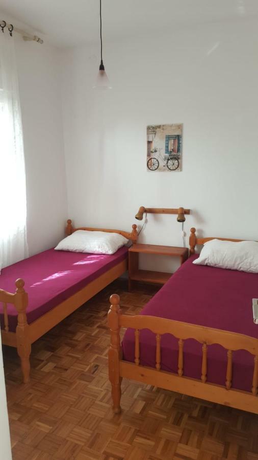 Apartmants Katica Novalja Exterior foto