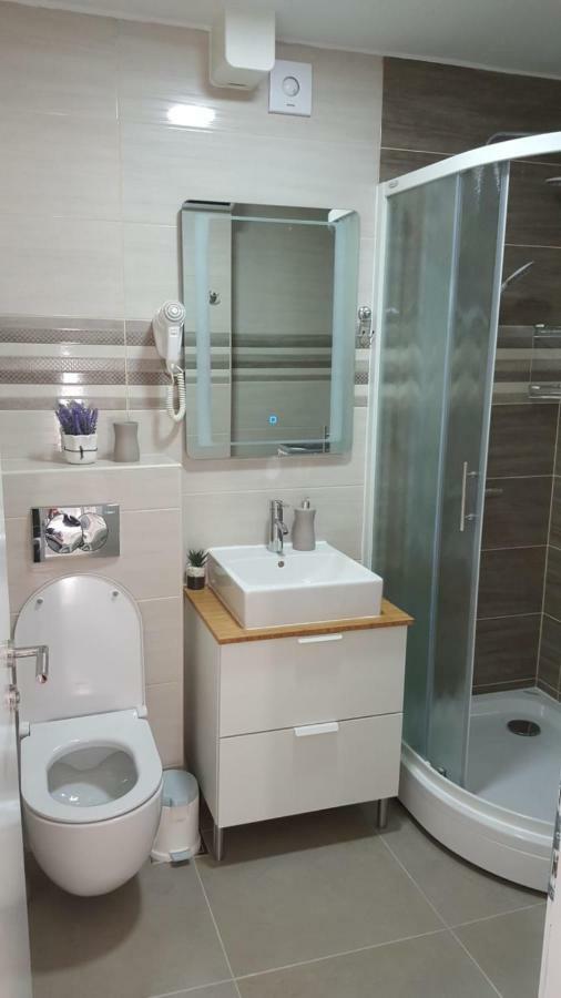 Apartmants Katica Novalja Exterior foto